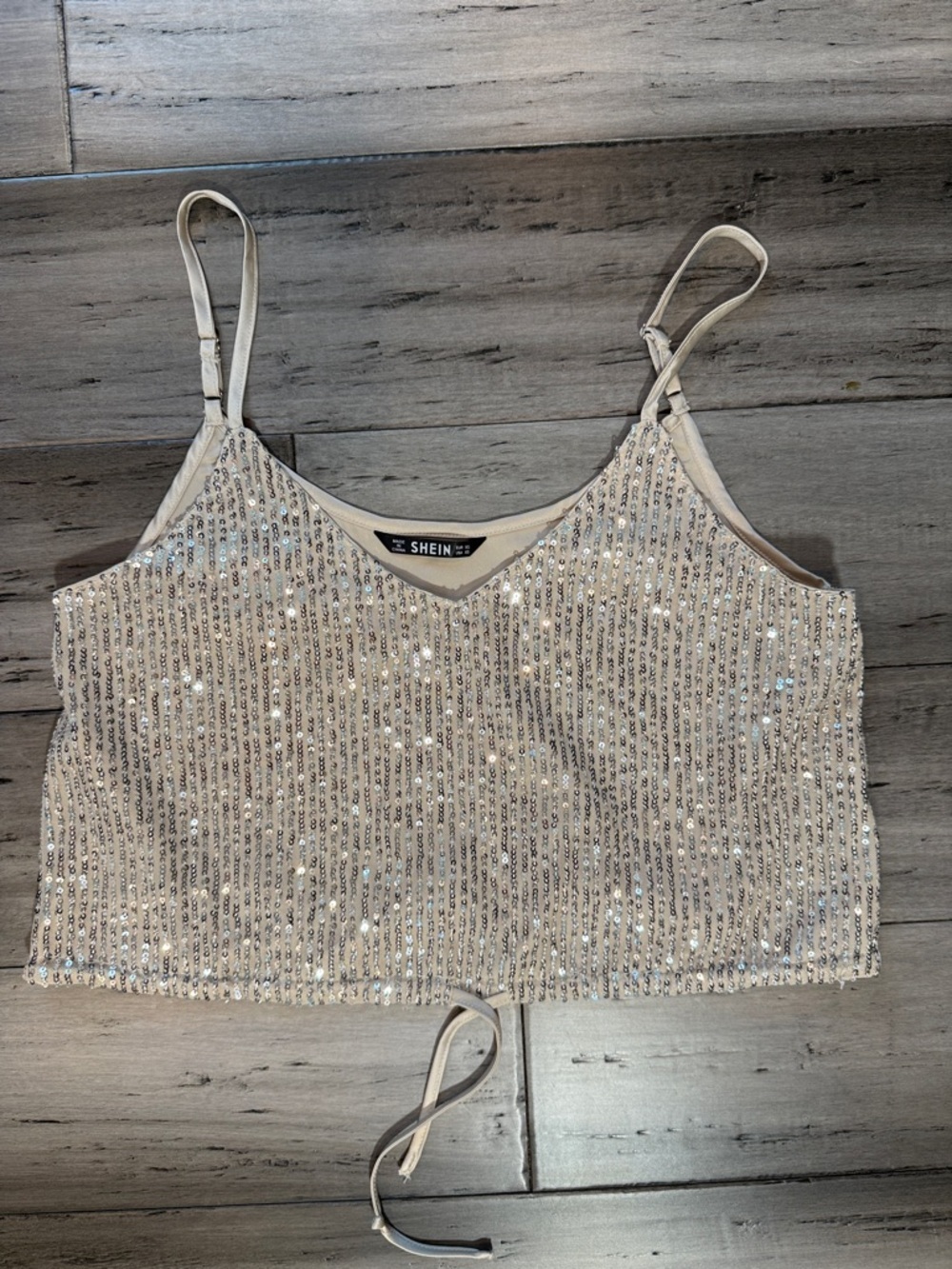 NWOT SHEIN Silver Sequin V-Neck Cropped Cami Top